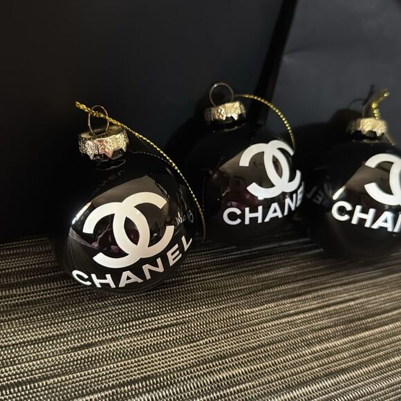 Black Holiday Christmas Ornaments - Picture 6 of 7